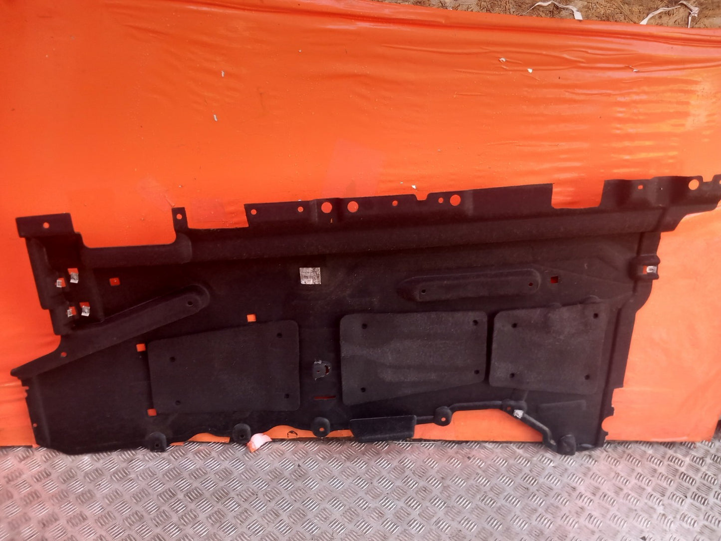 Land Rover Defender L663 3.0 Diesel 2025 Floor Pan Splash Shield Left Side A396 - Image 9
