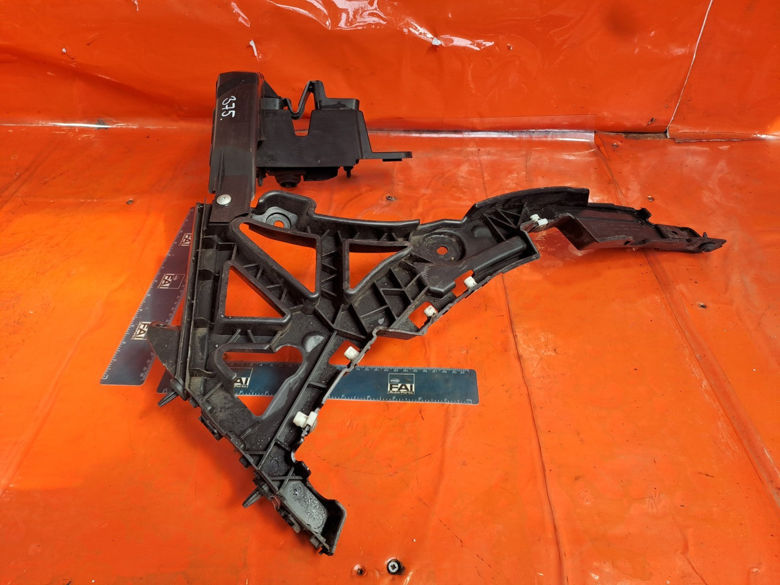 ✅2020 Jaguar I-Pace X590 Rear Bumper Left Bracket  J9D3-17B931-A + Warranty A375 - Image 3