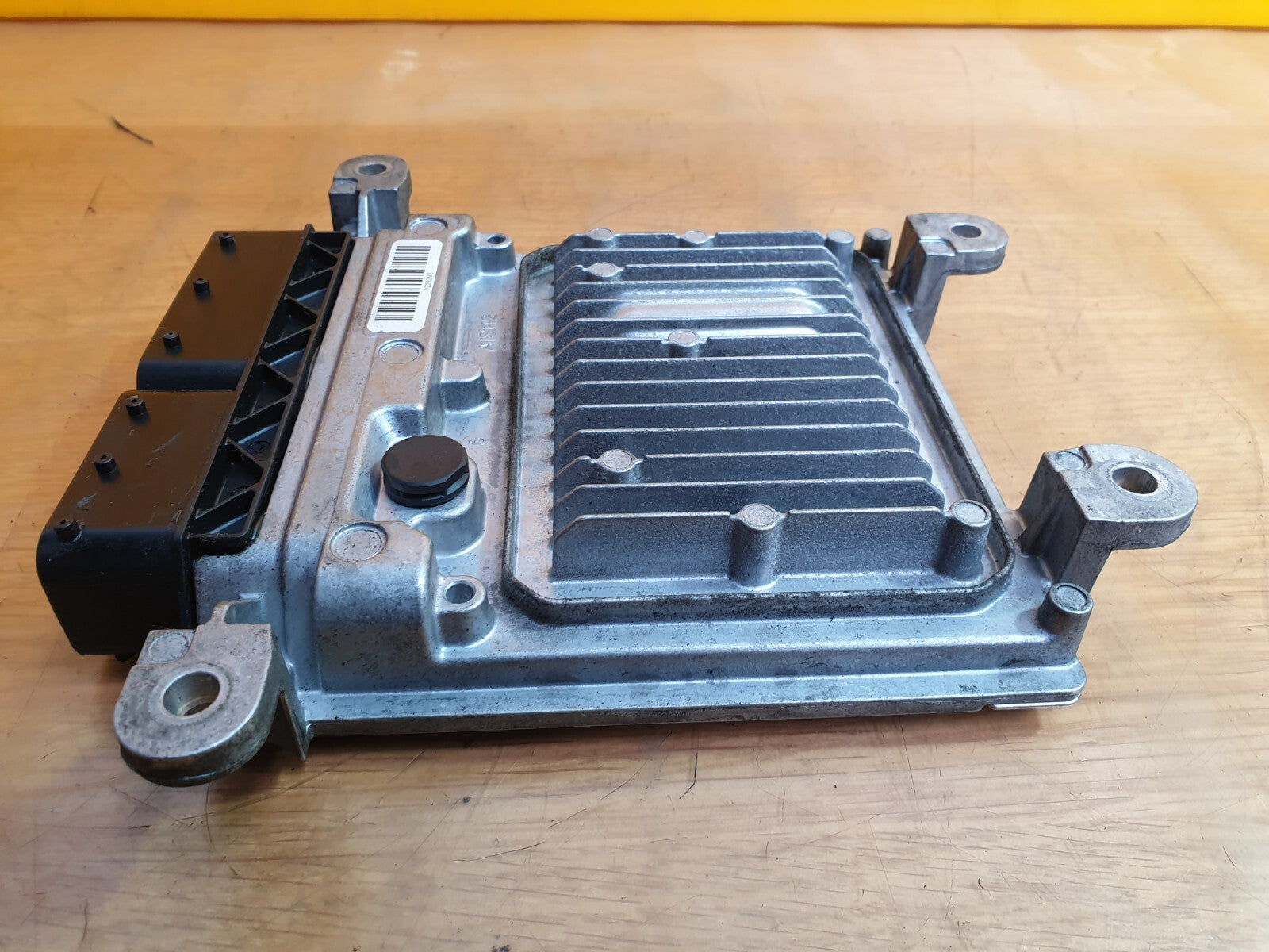 ✅Mercedes E Class W212 AMG Sport 2.1 CDI 2013 Engine Control Unit A6519003701 - Image 6