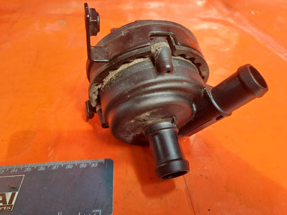 ✅2020 Jaguar I-Pace X590 Auxiliary Water Pump J9D3-8501-AA + Warranty A375 - Image 5