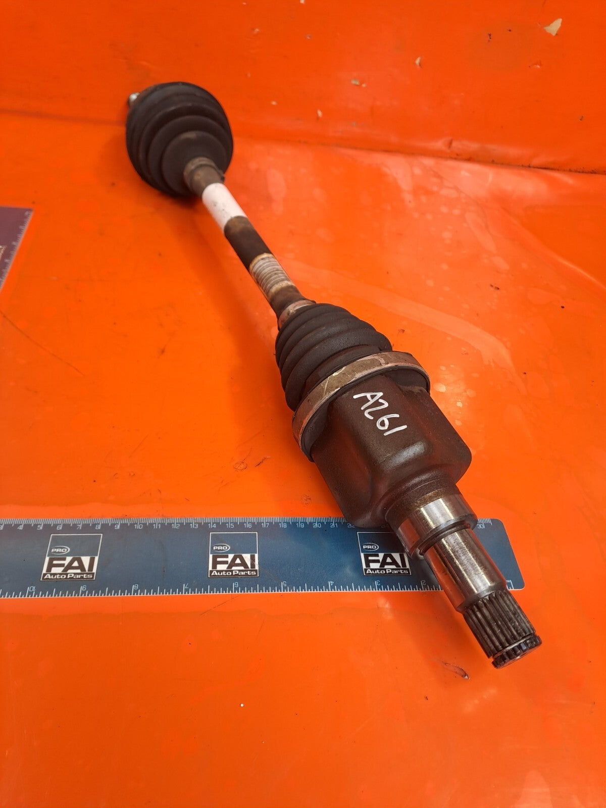 ✅Ford Fiesta 1.0 Petrol 2018 FRONT LEFT MANUAL DRIVESHAFT H1B5-3B437-FC A261 - Image 1