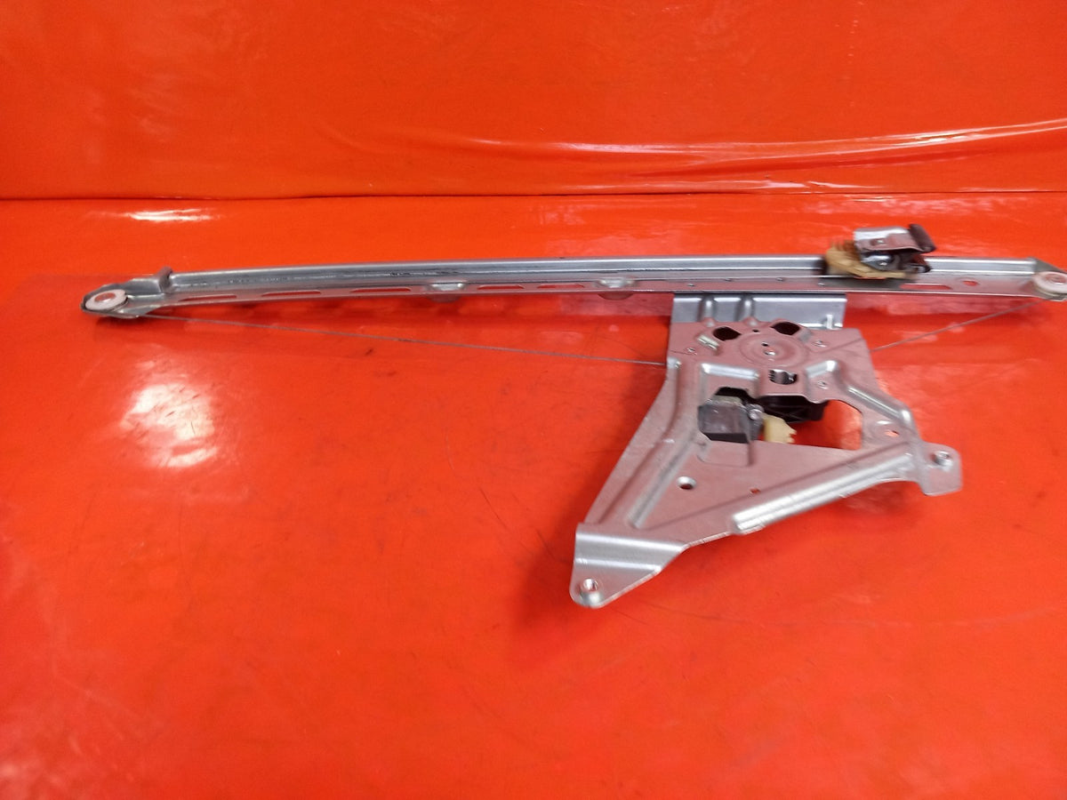 ebay-src:https://i.ebayimg.com/00/s/mtiwmfgxnjaw/z/gw0aaeswcz5qesfx/$_57.jpg