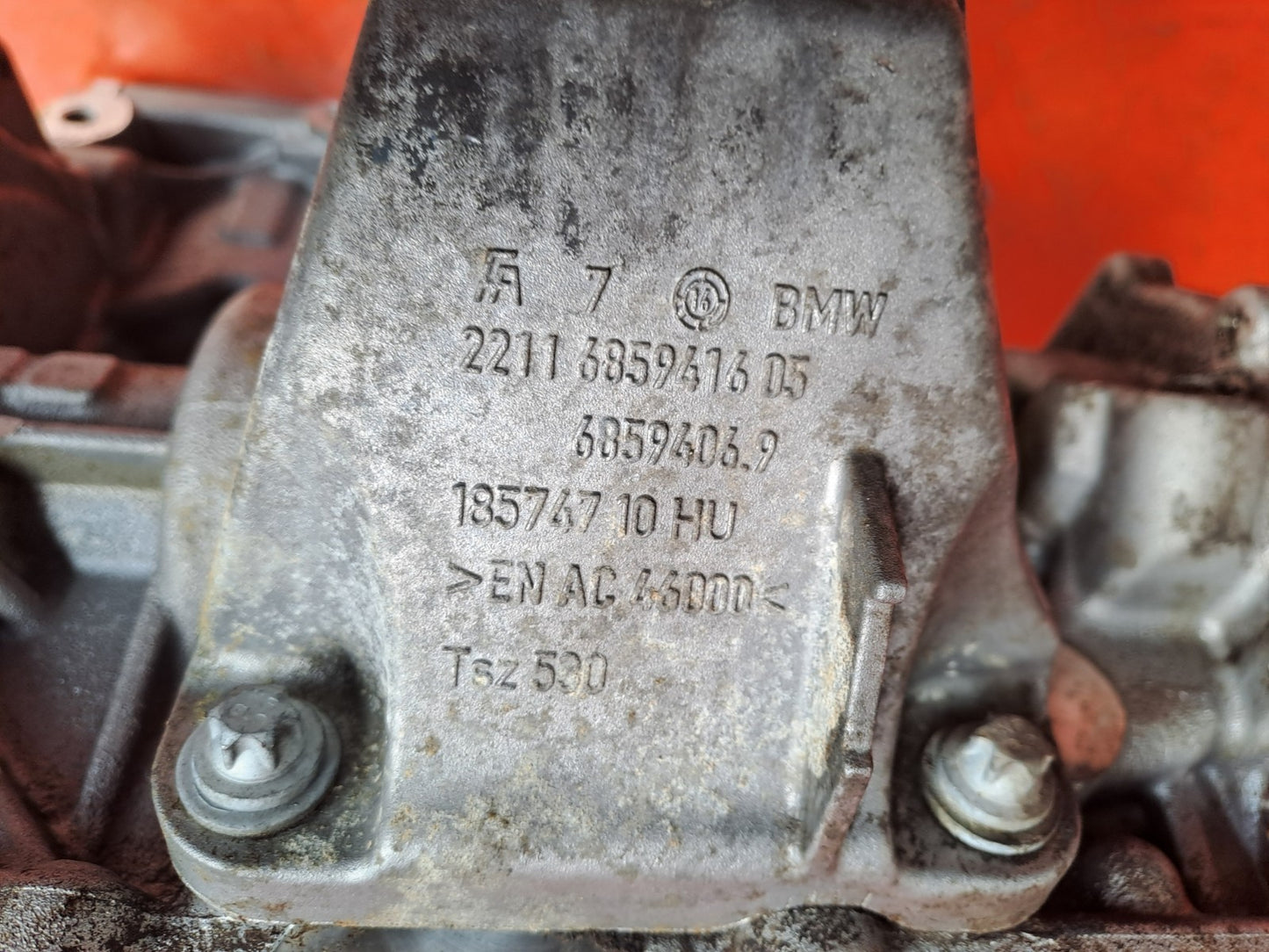 ebay-src:https://i.ebayimg.com/00/s/mtiwmfgxnjaw/z/kyyaaesw9cnp~fh-/$_57.jpg