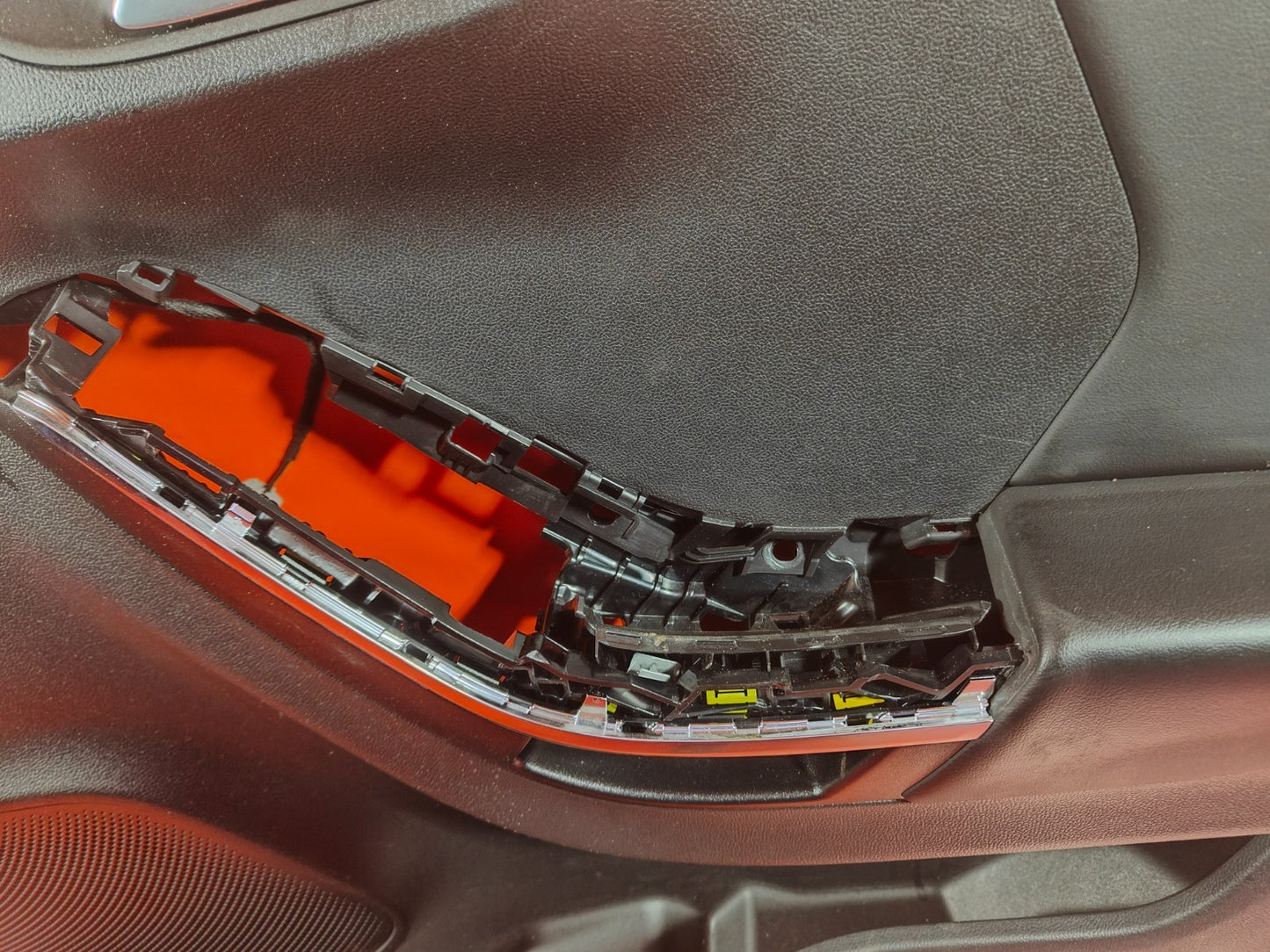 ✅2021 FORD PUMA ST-LINE X FRONT RIGHT DOOR CARD PANEL L1TB-S23890-A + WARRANTY - Image 7