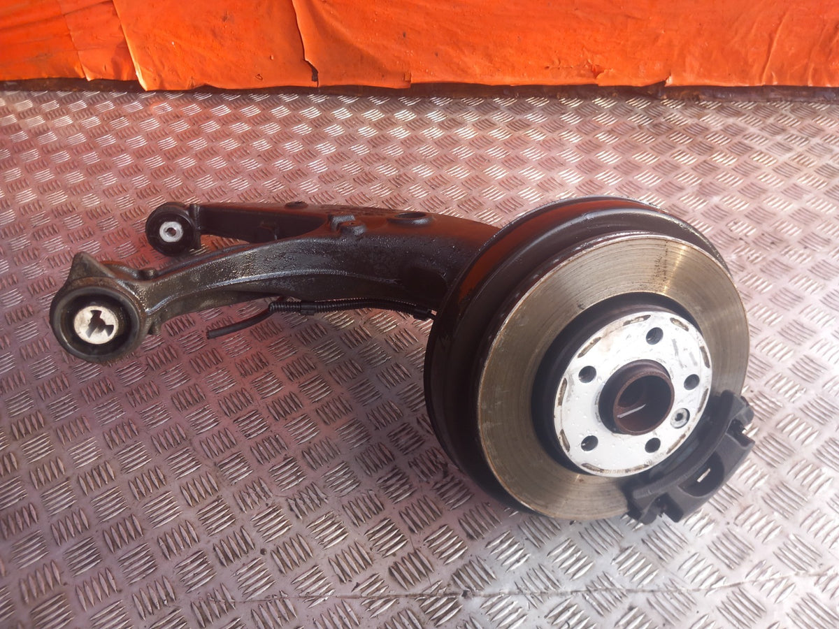 2021 VW Transporter T30 Rear Right Wheel Hub 7E0501414A Warranty A410 - Image 6