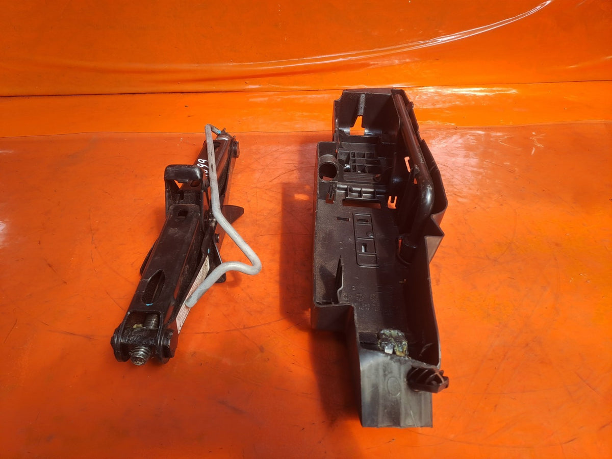 ebay-src:https://i.ebayimg.com/00/s/mtiwmfgxnjaw/z/9ncaaeswhyzqhwc2/$_57.jpg