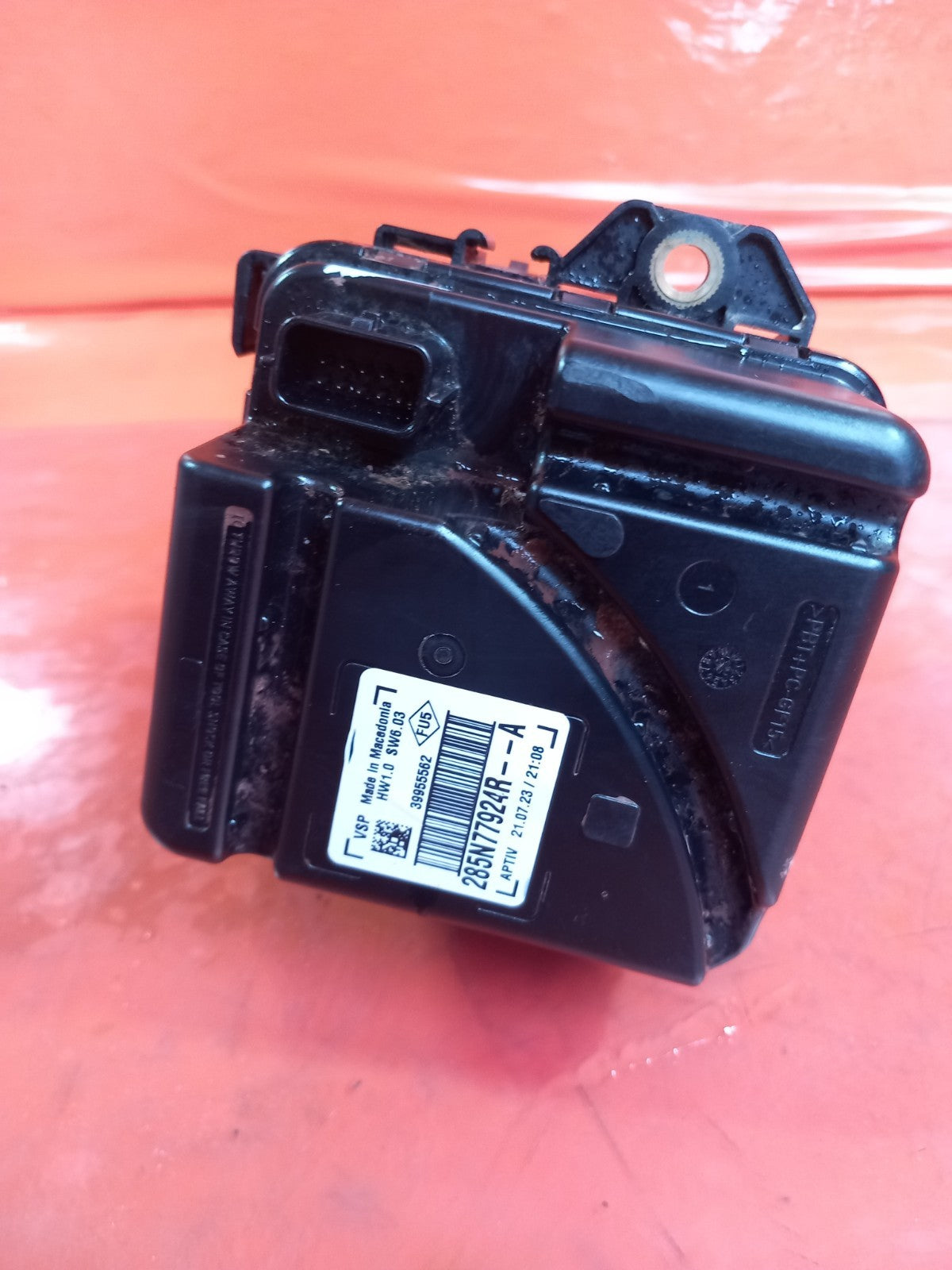 ebay-src:https://i.ebayimg.com/00/s/mtywmfgxmjaw/z/xmwaaesw3c1qeaok/$_57.jpg