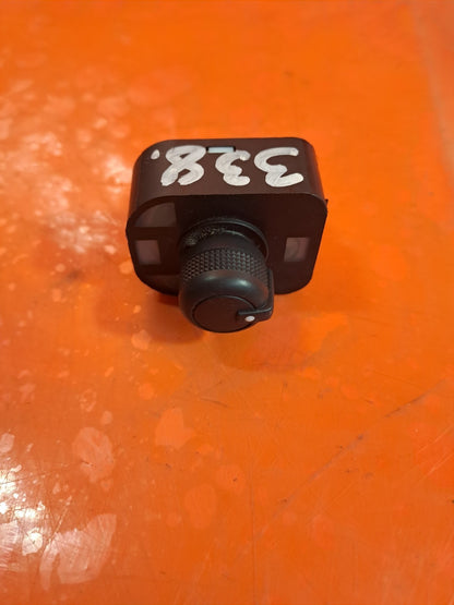 ebay-src:https://i.ebayimg.com/00/s/mtywmfgxmjaw/z/asaaaeswsq5pac-6/$_57.jpg