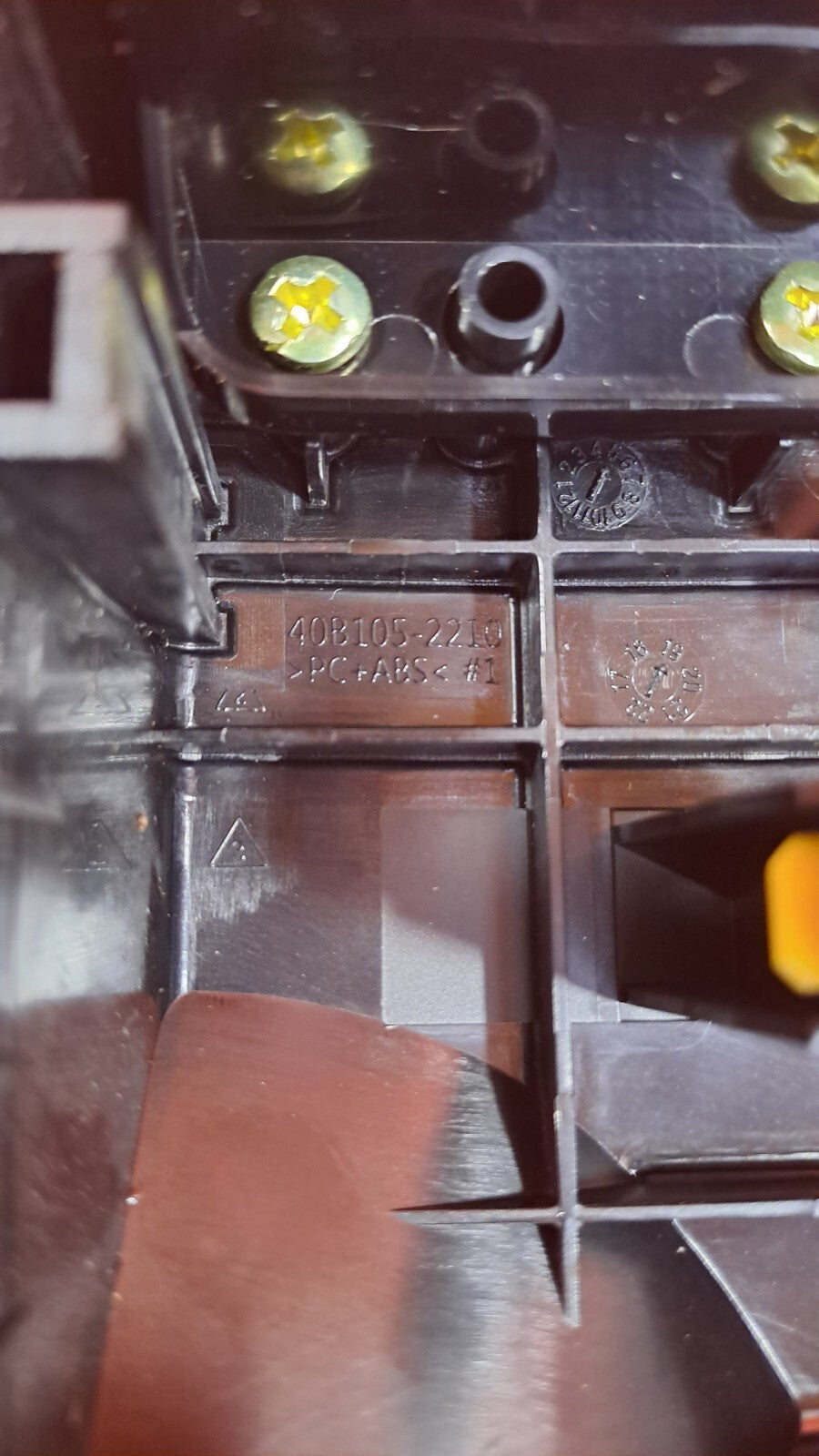 ebay-src:https://i.ebayimg.com/00/s/mtywmfg5mda=/z/pd8aaosw6p9nc~l8/$_57.jpg