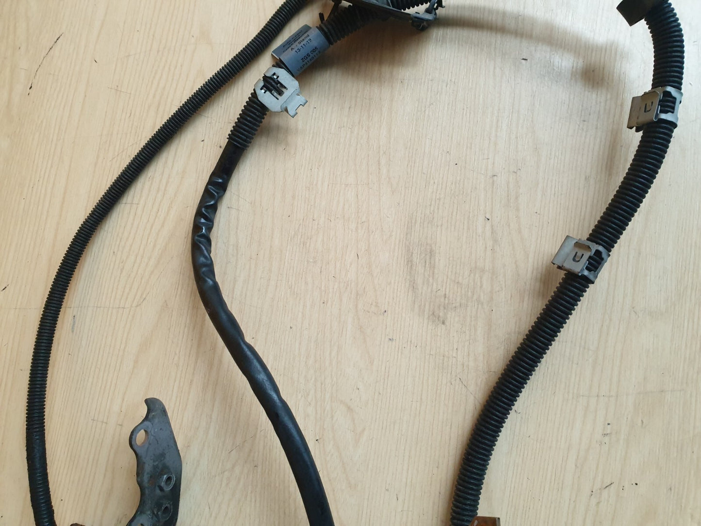 ✅2015 MERCEDES C CLASS W204 2.1CDI POSSITIVE BATTERY CABLE A2044402613 A052 - Image 6
