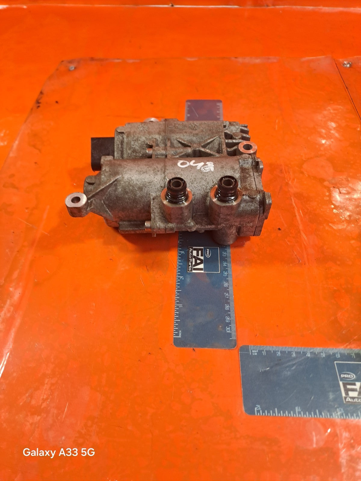 ✅MERCEDES C200 W205 AMG 2.0 PETROL 2015 GEARBOX OIL PUMP A2222700201 A048 - Image 2