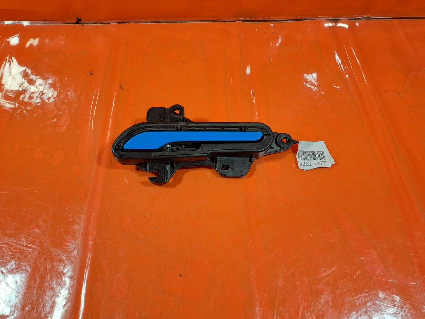 ✅TESLA MODEL 3 LONG RANGE 2020 REAR LEFT EXTERIOR DOOR HANDLE 1081831-00-J A262 - Image 2