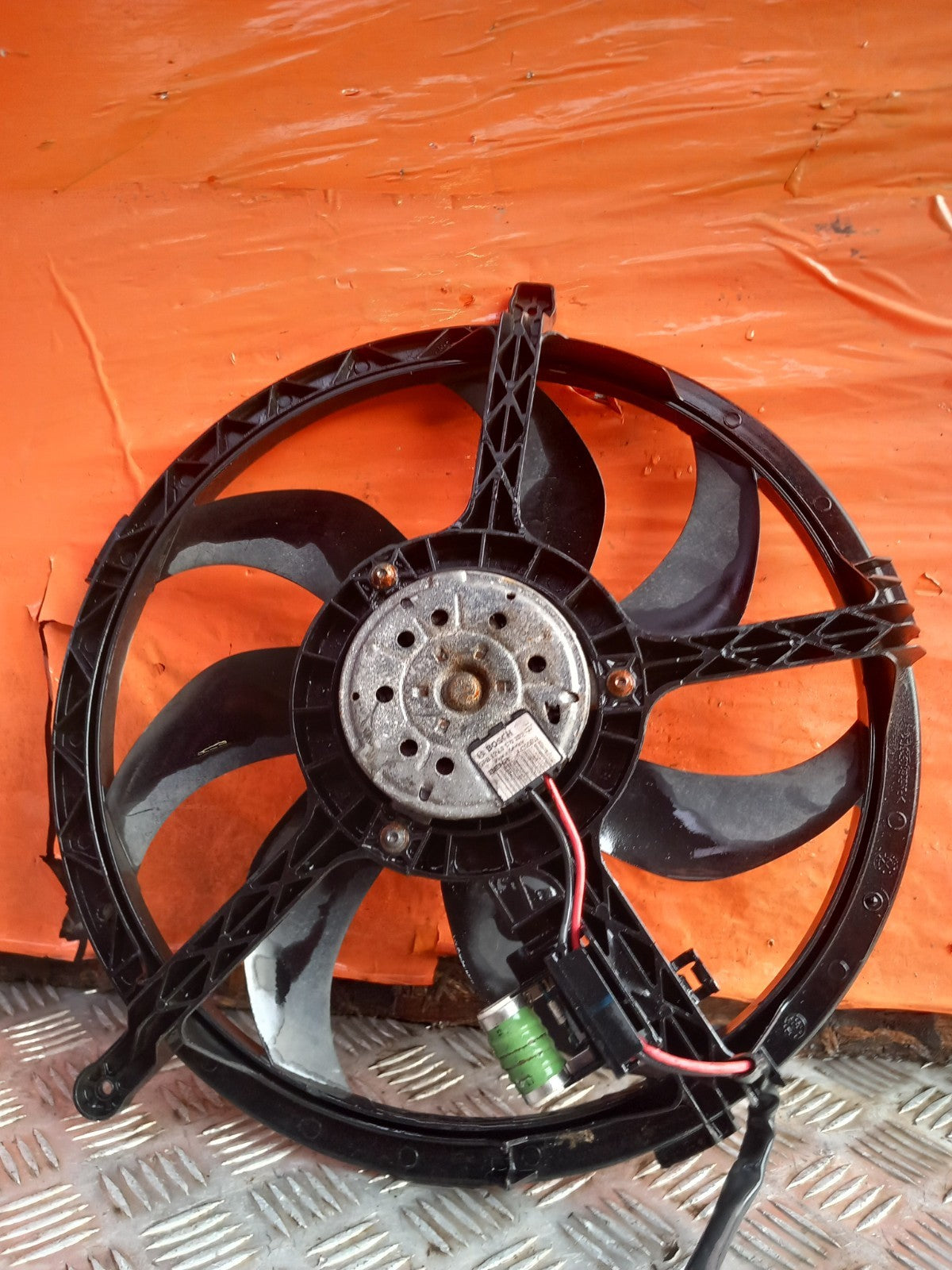 ebay-src:https://i.ebayimg.com/00/s/mtywmfgxmjaw/z/ztcaaesw5alqvvm1/$_57.jpg