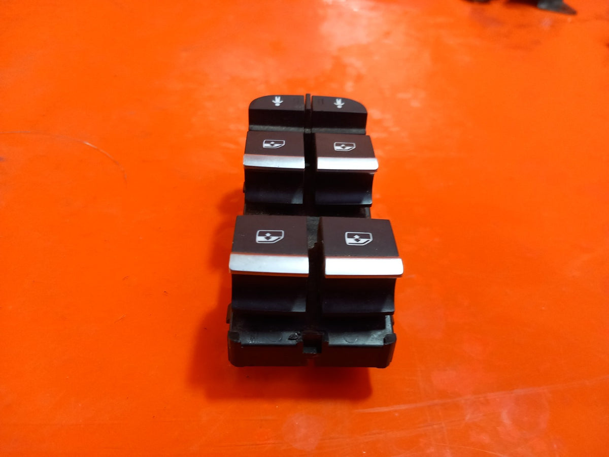 Audi A4 B9 Window Switch Front Right 4M0959851B Warranty xAA - Image 4
