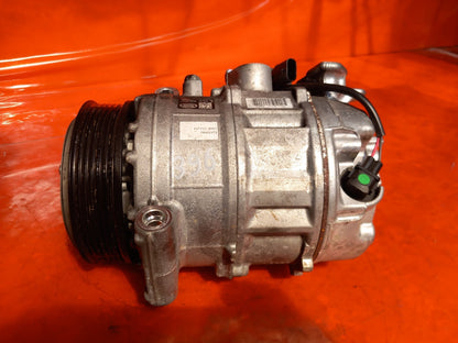 2025 Land Rover Defender L663 A/C Compressor Pump M8A2-19D629-CB Warranty A396 - Image 2