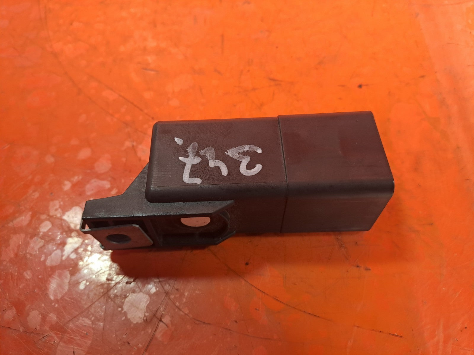ebay-src:https://i.ebayimg.com/00/s/mtiwmfgxnjaw/z/lf4aaeswdcvpowwl/$_57.jpg