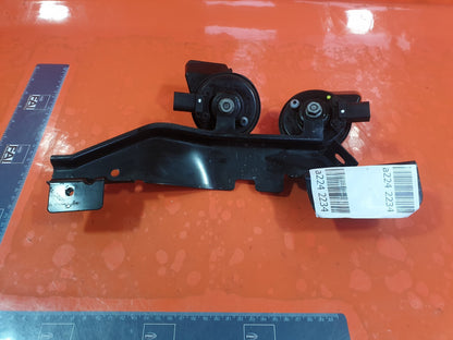 ebay-src:https://i.ebayimg.com/00/s/mtiwmfgxnjaw/z/b9gaaosw3p1m~t9h/$_57.jpg