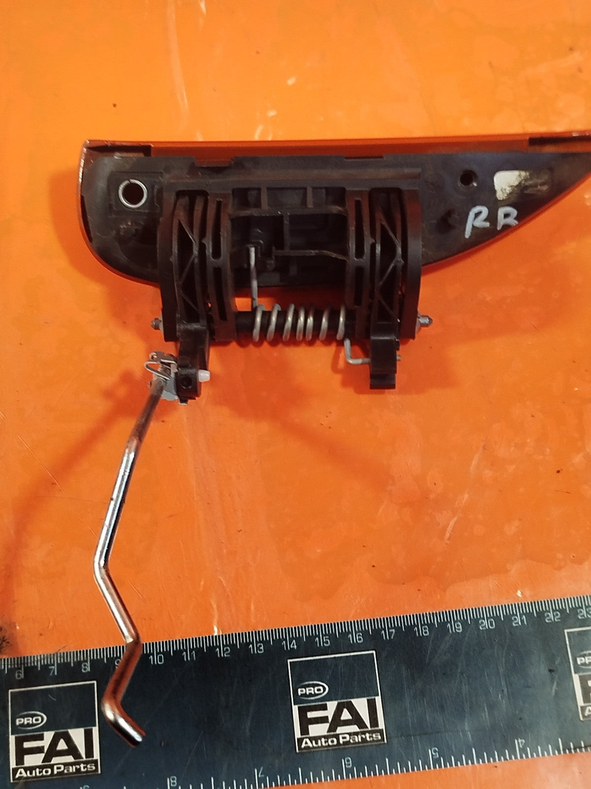 ✅2024 DACIA DUSTER JOURNEY REAR RIGHT EXTERIOR DOOR HANDLE ORANGE +WARRANTY A364 - Image 5