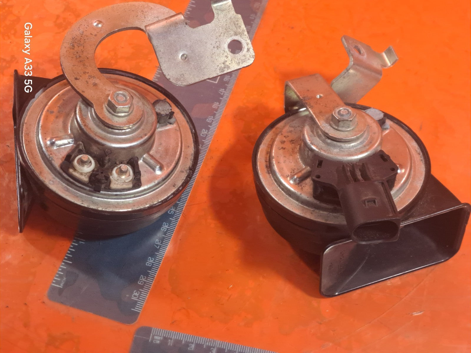 ✅MERCEDES A180 SPORT 1.3 PETROL 2025 ALARM SIREN HORN SIGNAL PAIR A2475403206 - Image 8