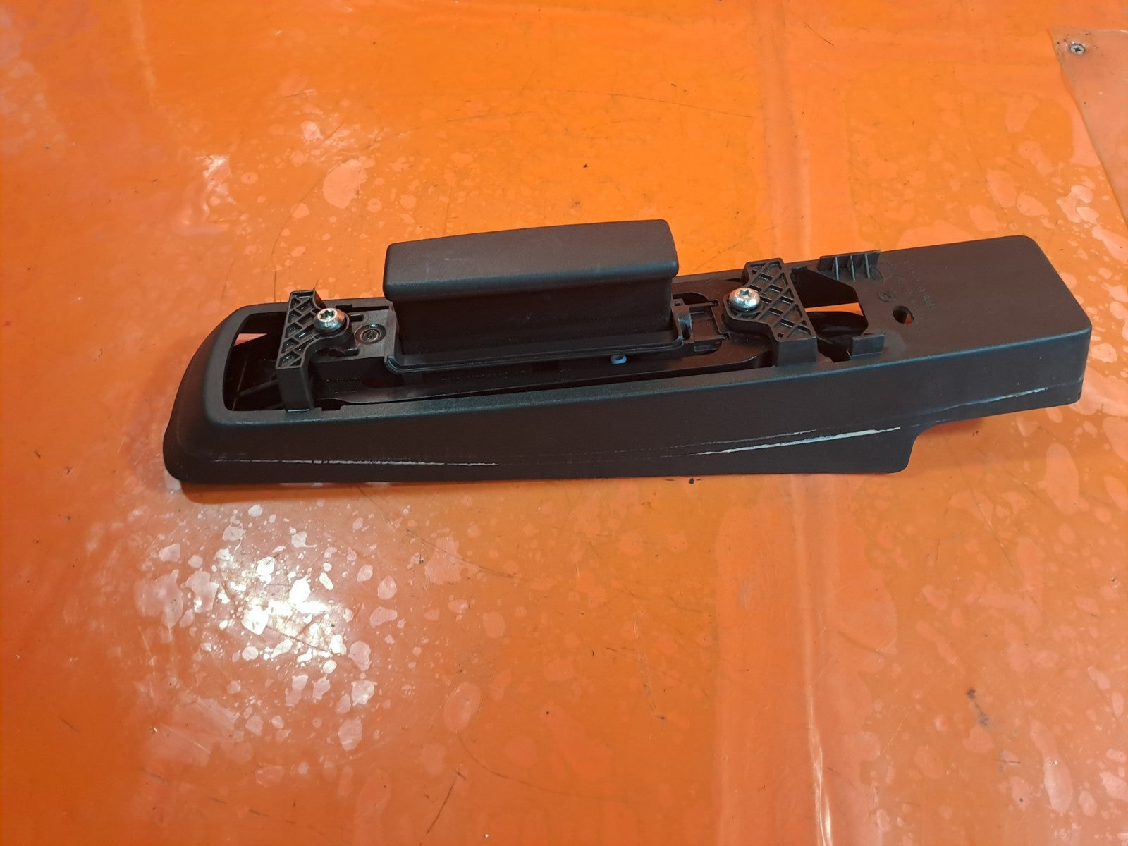 ebay-src:https://i.ebayimg.com/00/s/mtiwmfgxnjaw/z/crcaaeswvyvpjzlw/$_57.jpg