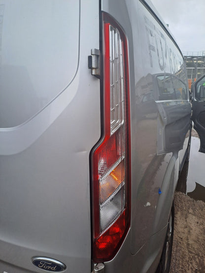 2020 Ford Transit Custom 2020 Tail Light Rear Right BK21-13404-AJ Warranty A351 - Image 12