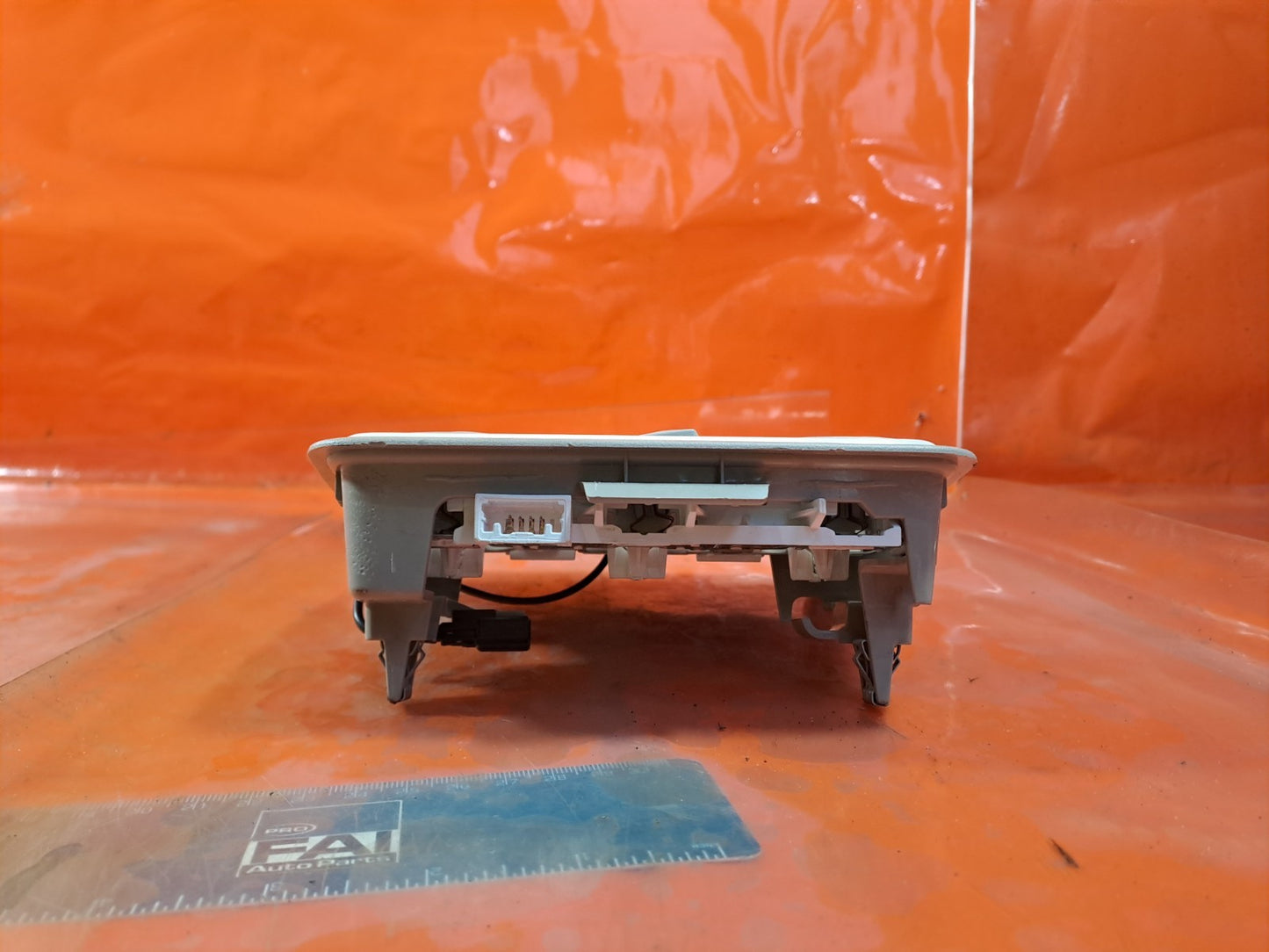 ✅2015 RENAULT ZOE DYNAMIQUE FRONT ROOF INTERIOR LIGHT 739481161R + WARRANTY A317 - Image 4