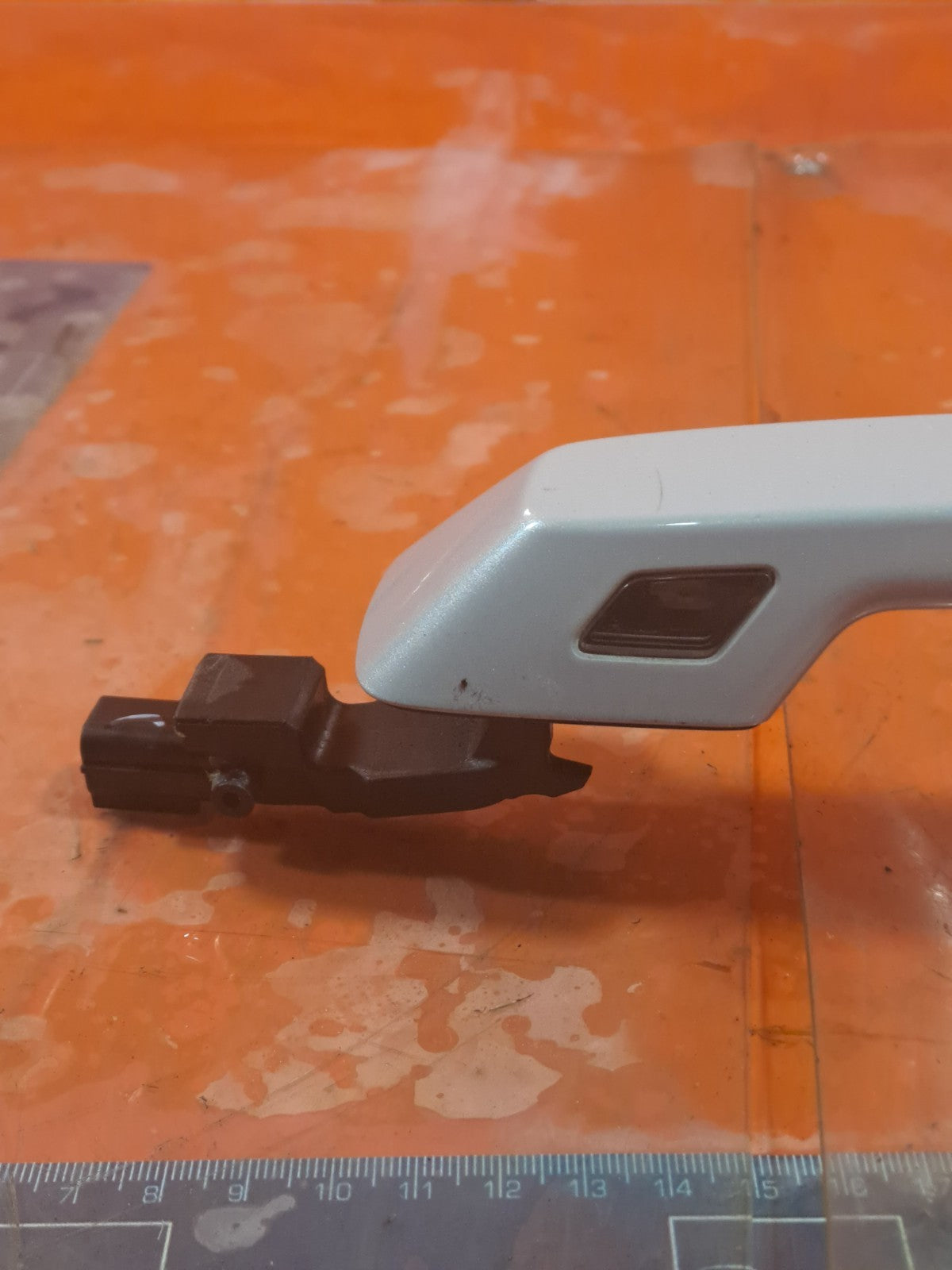 ✅2023 POLESTAR 2 LONG RANGE EXTERIOR DOOR HANDLE FRONT LEFT 102325AB + WARRANTY - Image 4