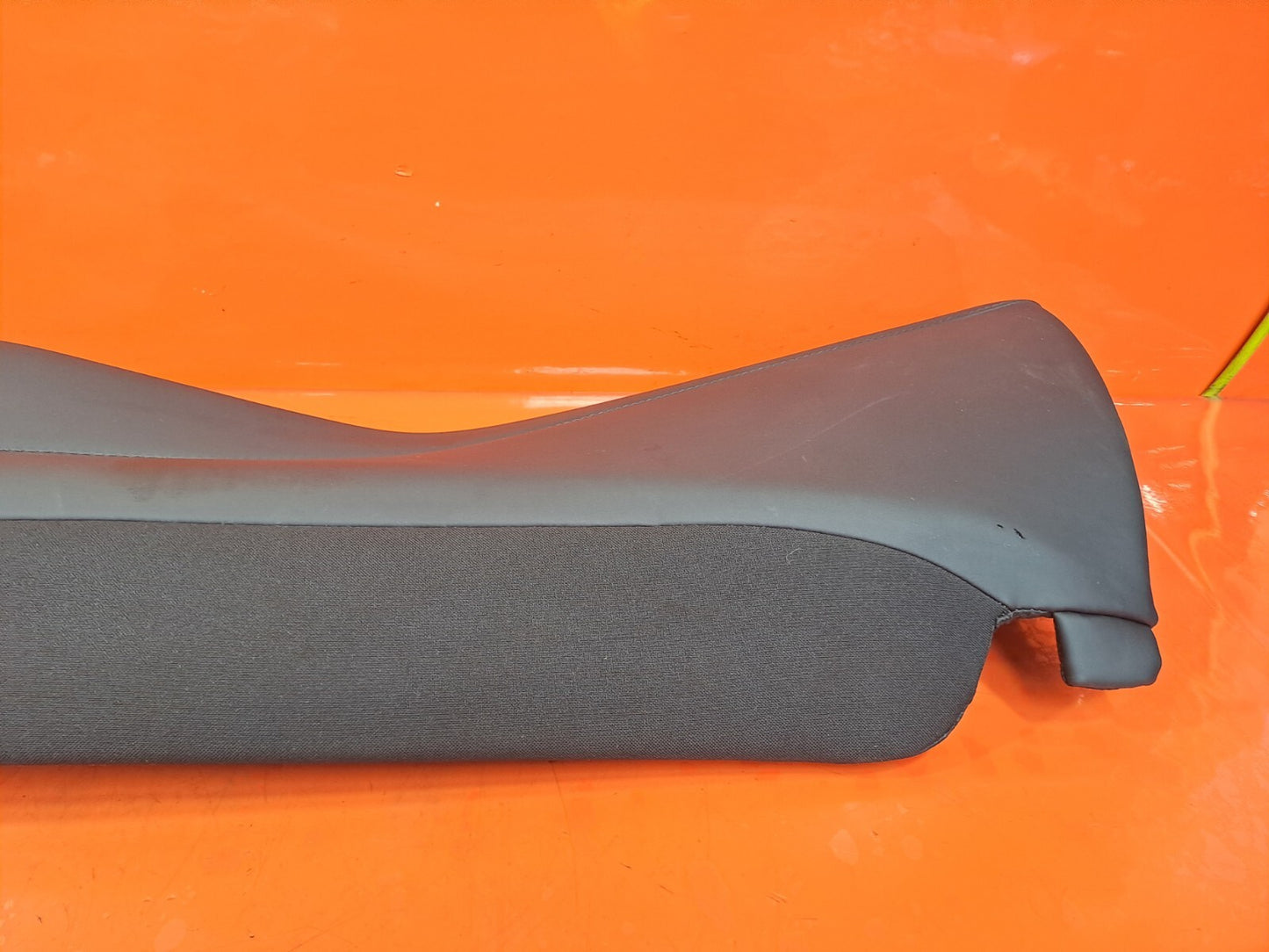 TESLA MODEL 3 LONG 2024 REAR SEAT LEFT CUSHION 1836647-03-B Warranty A207 - Image 7