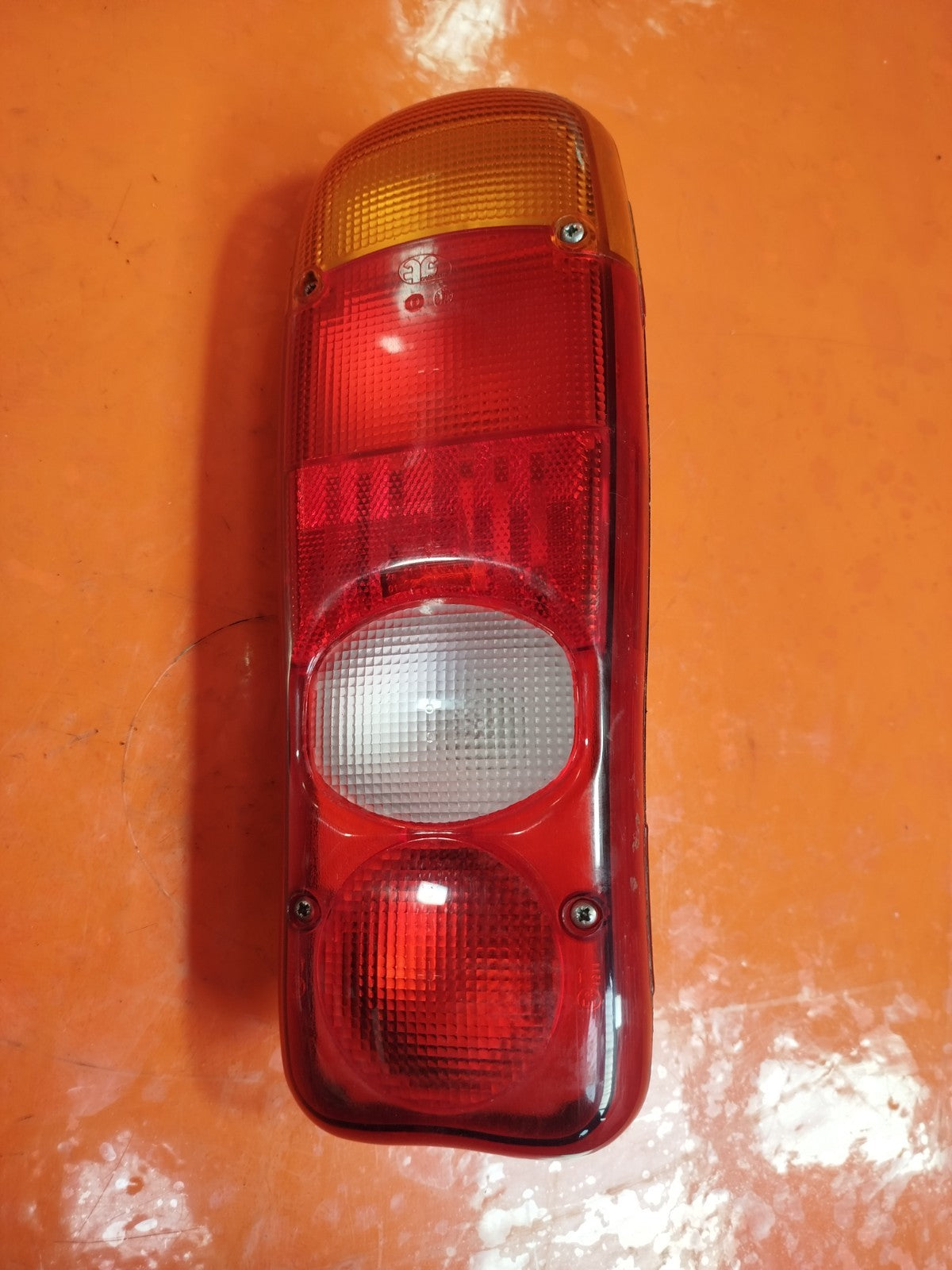 2021 VW Transporter T30 Rear Right Driver Tail Light 7F0945096 Warranty A412 - Image 1