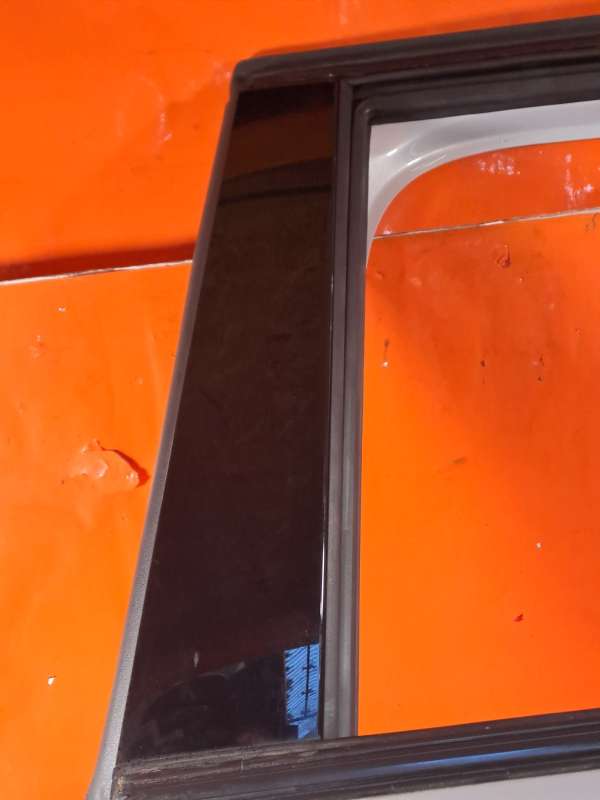 ebay-src:https://i.ebayimg.com/00/s/mtywmfgxmjaw/z/~ikaaeswhftphycm/$_57.jpg
