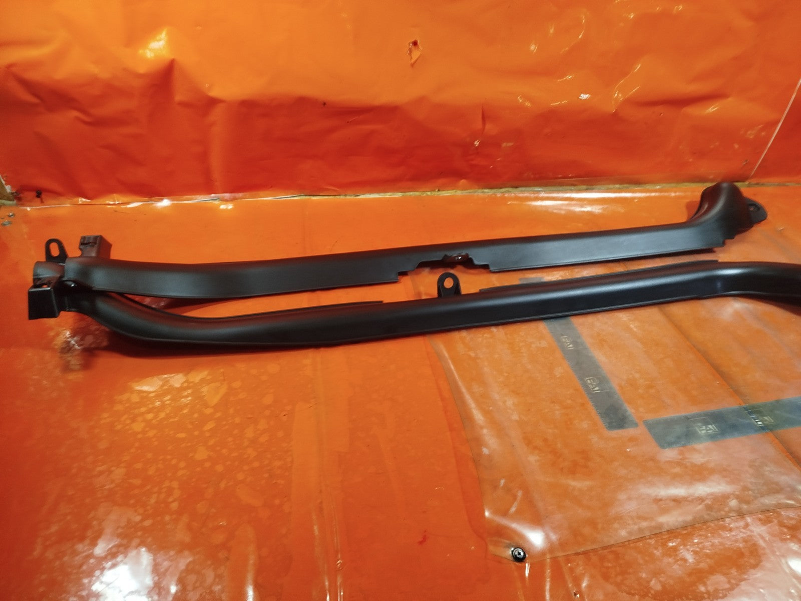 ebay-src:https://i.ebayimg.com/00/s/mtiwmfgxnjaw/z/lccaaeswtibpclrz/$_57.jpg