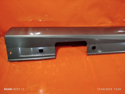 ✅MERCEDES W176 A180 1.6 PETROL 2012 RIGHT SIDE SILL SKIRT GREY Warranty A213 - Image 3