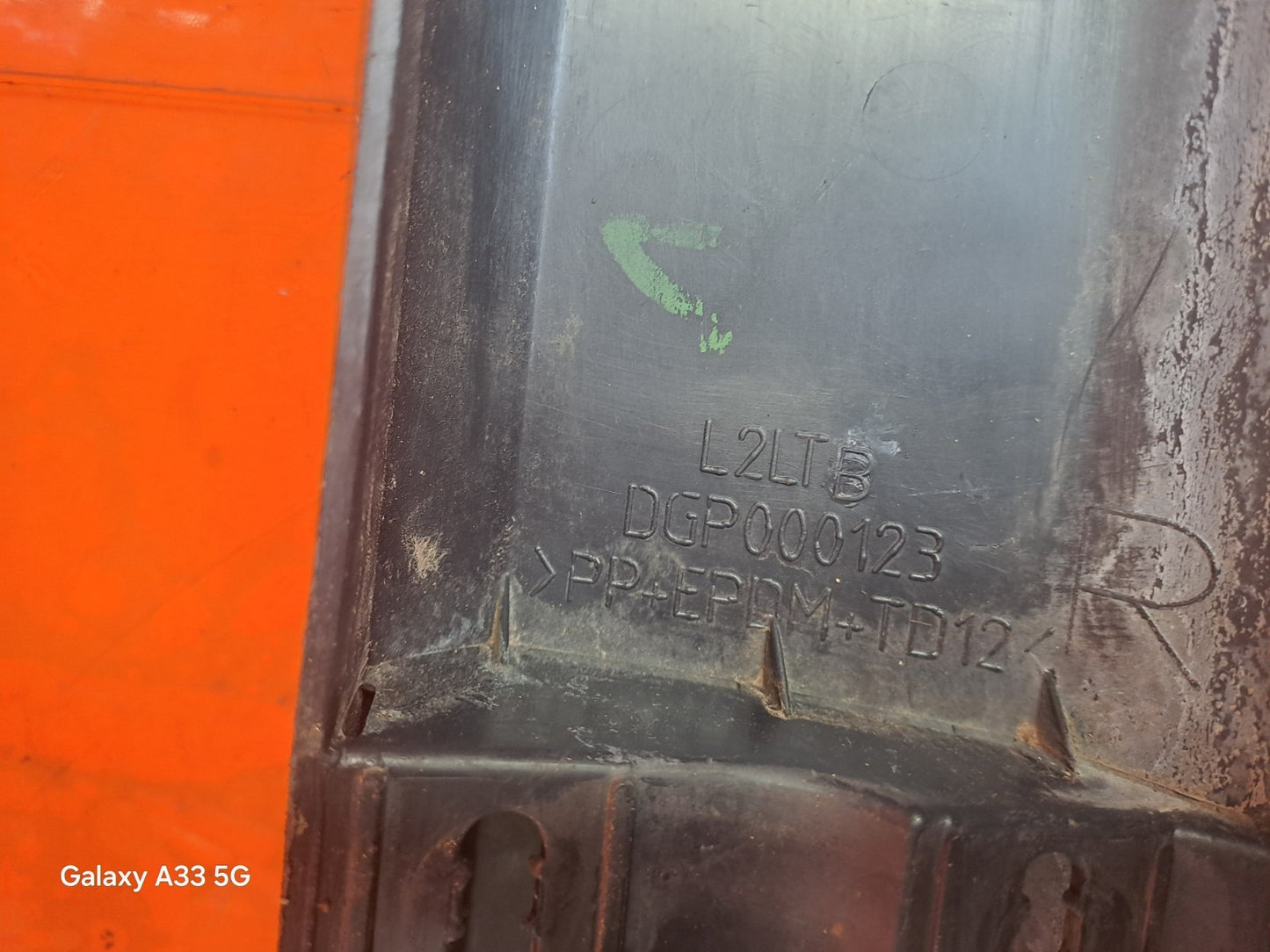 ✅2015 LAND ROVER DISCOVERY 4 L319 FRONT RIGHT LOWER DOOR MOULDING TRIM DGP000123 - Image 11