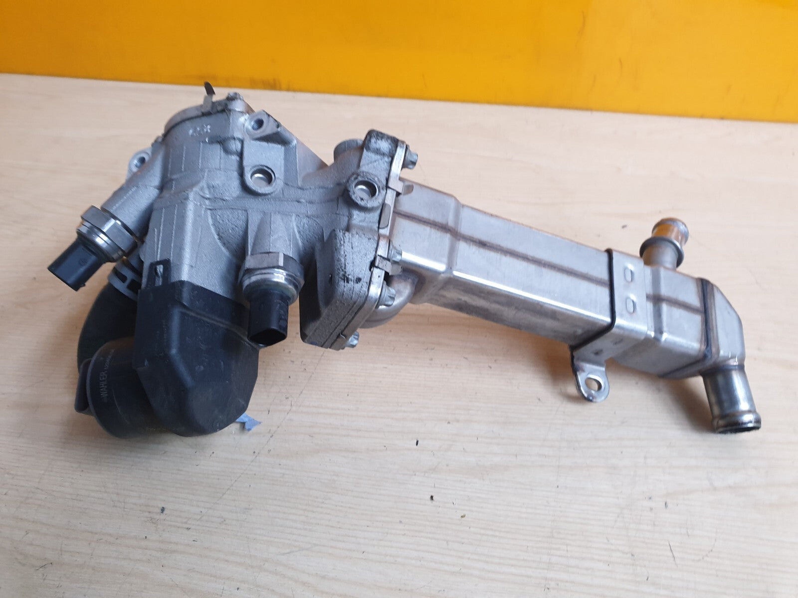 ebay-src:https://i.ebayimg.com/00/s/mtiwmfgxnjaw/z/2xiaaoswhqtkmtev/$_57.jpg