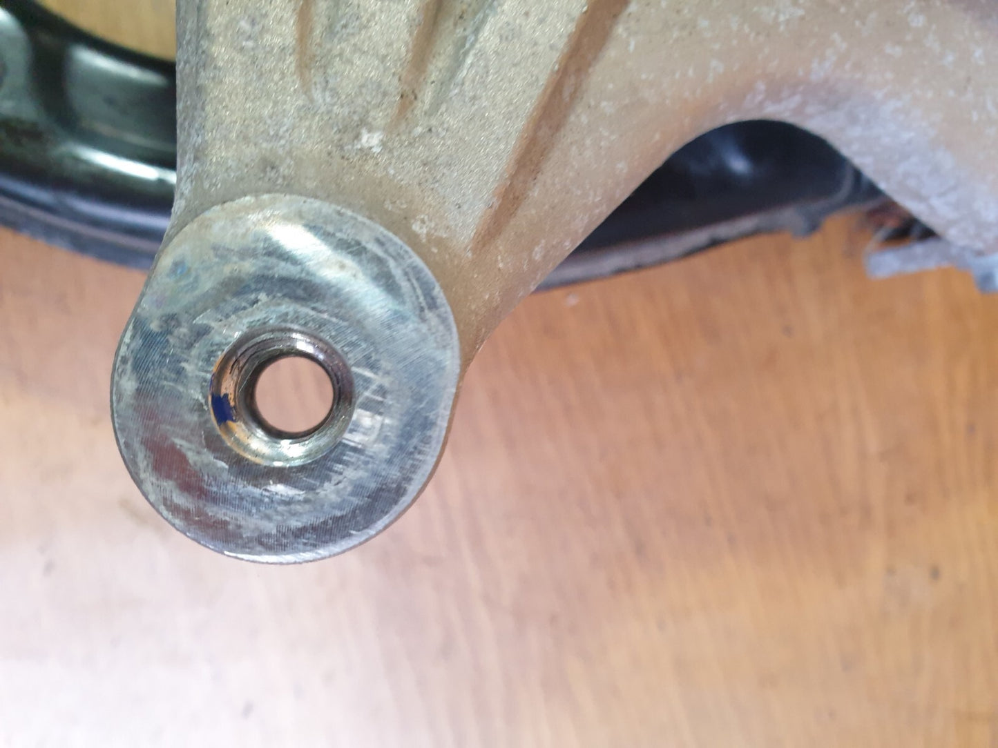 ✅2022 TESLA MODEL Y FRONT LEFT UPPER WISHBONE CONTROL ARM 1044321-00-J A172 - Image 3