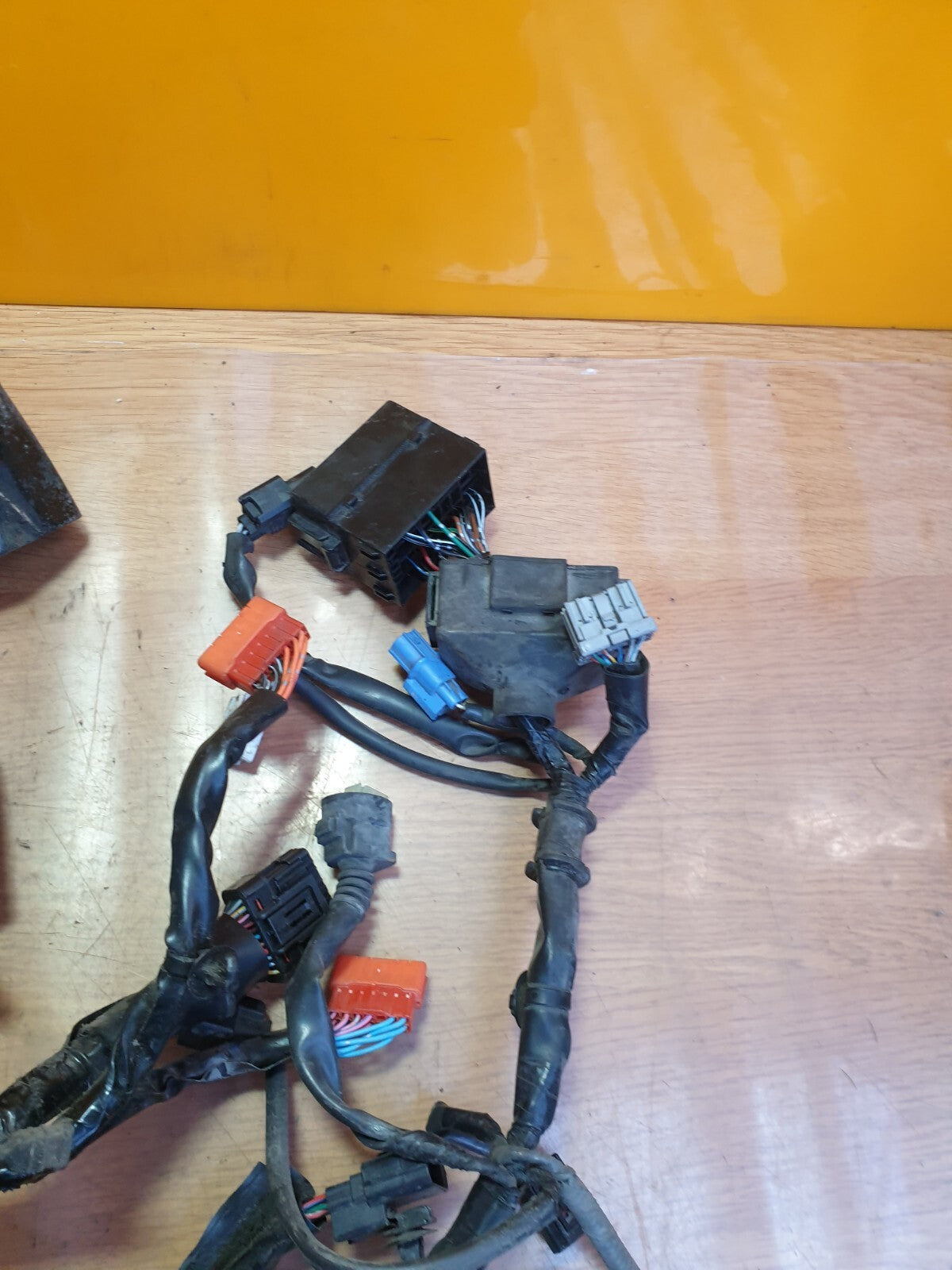 ebay-src:https://i.ebayimg.com/00/s/mtywmfgxmjaw/z/iu8aaoswajtmr6lc/$_57.jpg