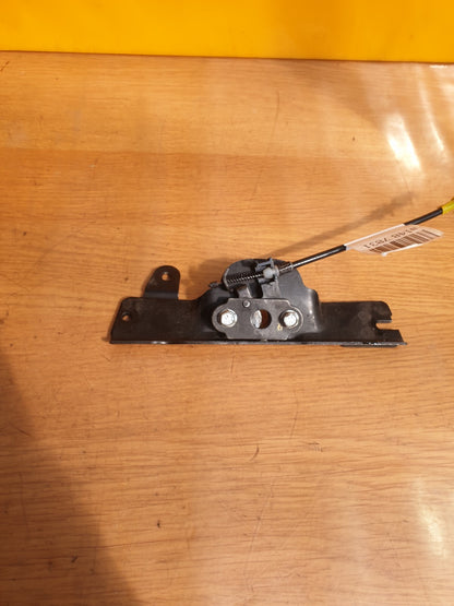 ✅2022 KTM RC125 Petrol Seat Lock + Warranty A148 - Image 7