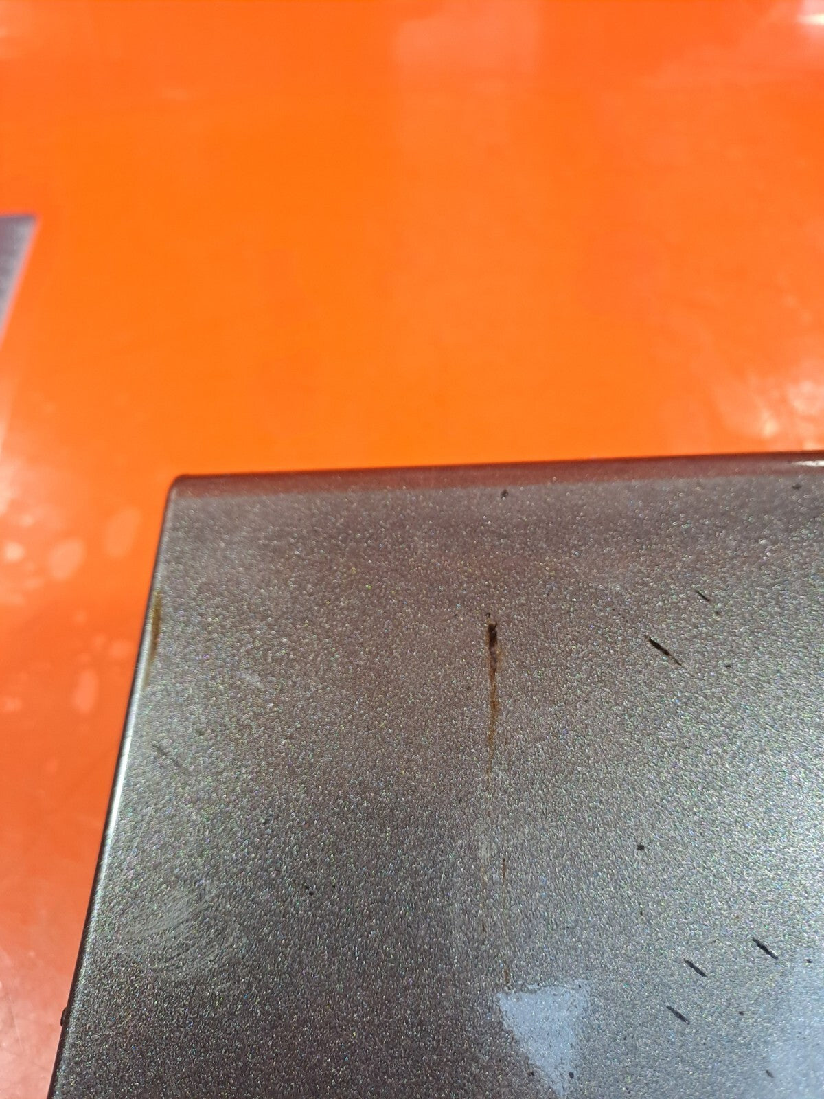 AUDI Q7 S-LINE 3.0 DIESEL 2010 FRONT RIGHT WING FENDER LOWER MOULDING TRIM GREY - Image 2