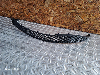 ✅Mercedes W176 A180 1.5CDI FRONT BUMPER LOWER GRILL A1768850022 Warranty A064 - Image 3