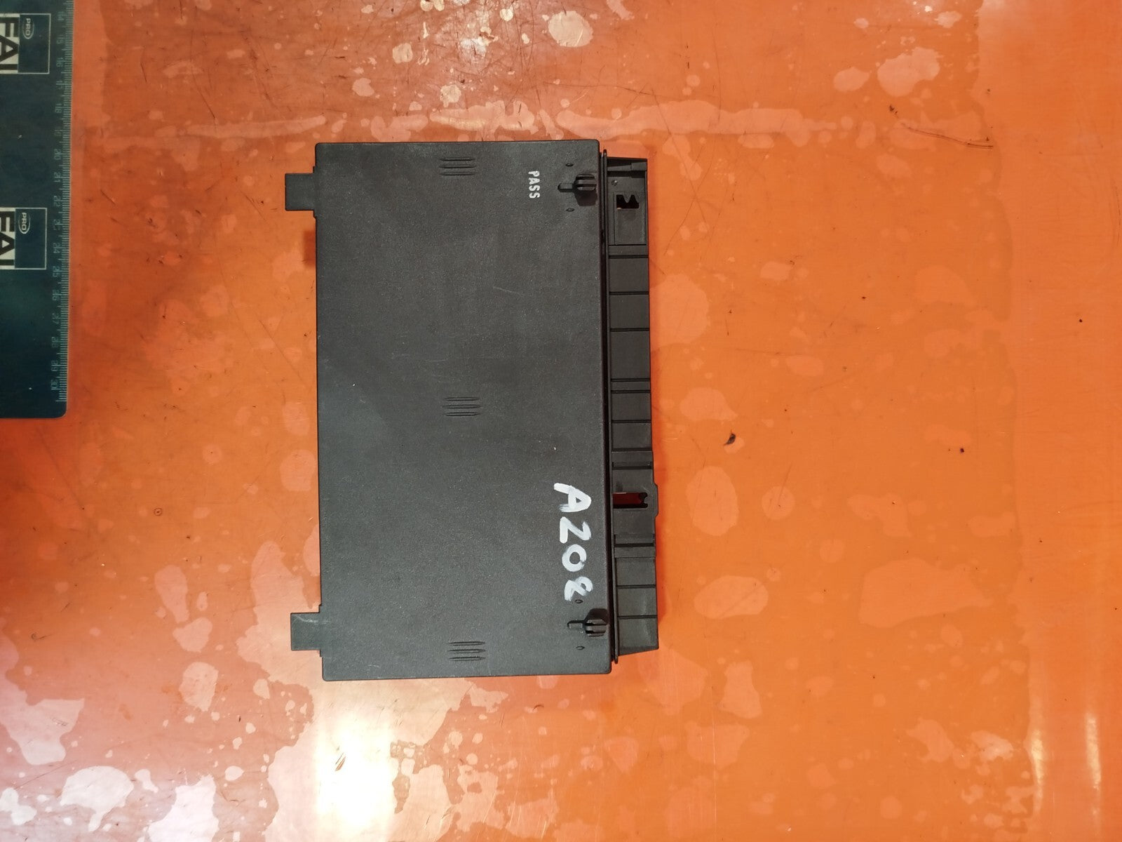 ✅BMW 750Li E66 Auto 2006 7 Series 4.8 Petrol FRONT LEFT SEAT CONTROL MODULE A208 - Image 1