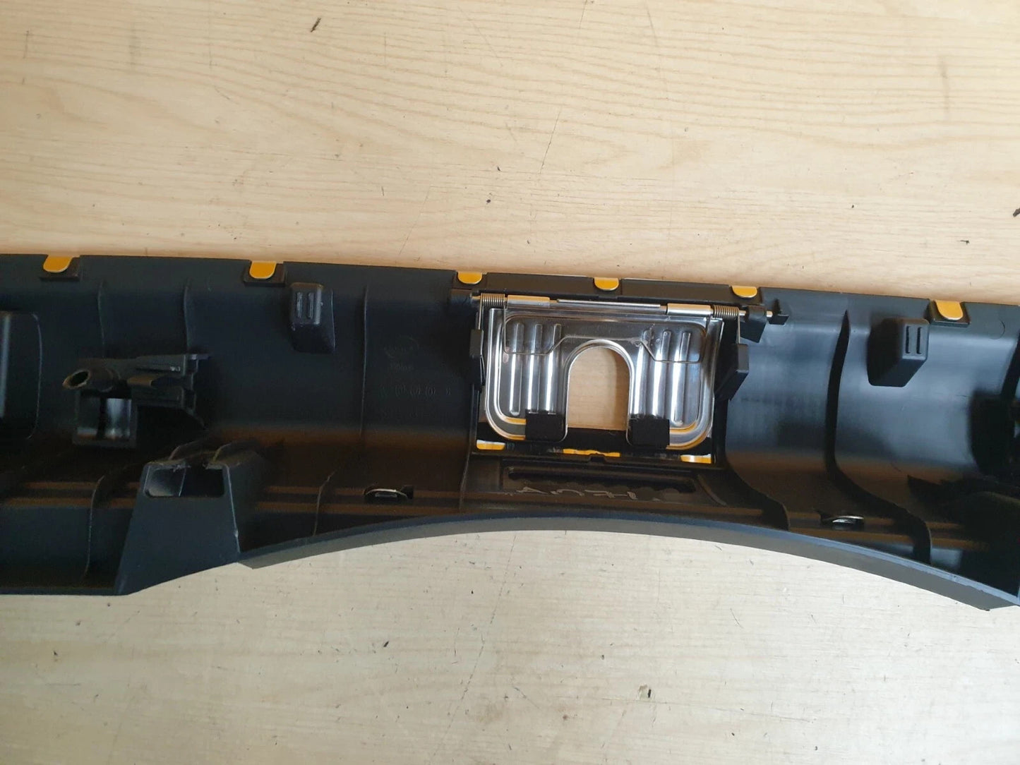 ebay-src:https://i.ebayimg.com/00/s/mtiwmfgxnjaw/z/qruaaesw7lfqauln/$_57.jpg