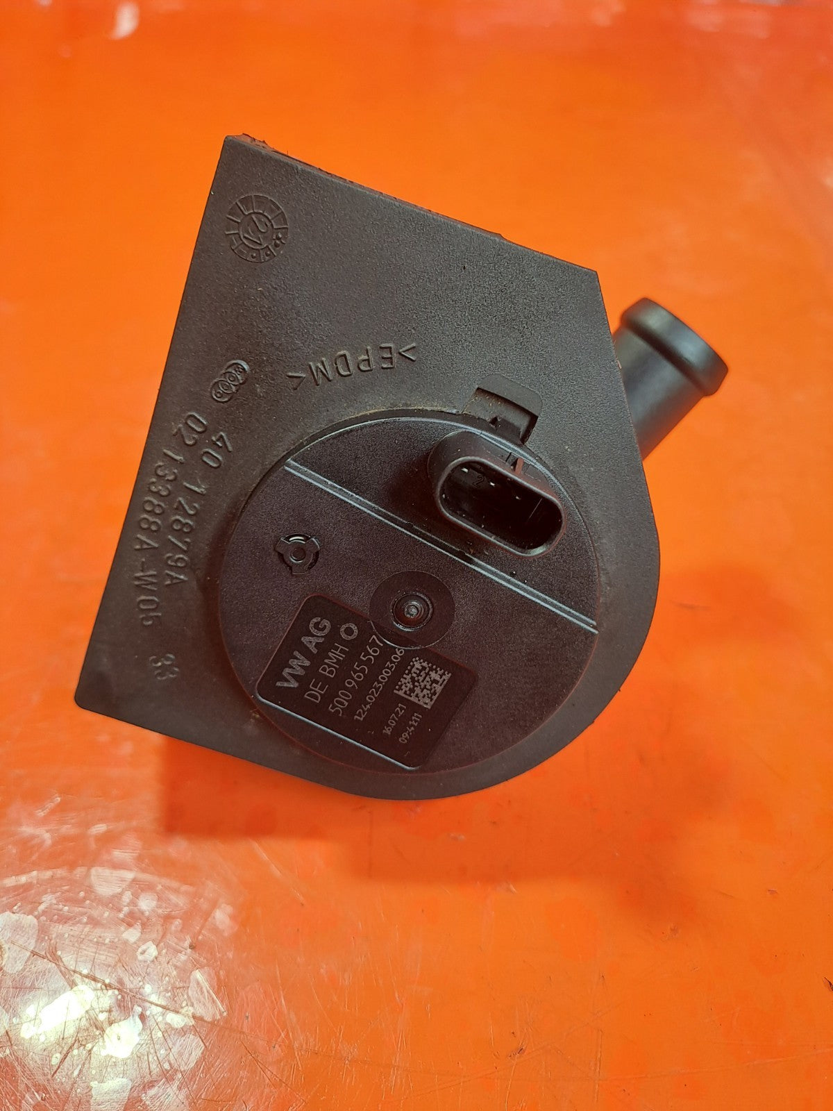 ebay-src:https://i.ebayimg.com/00/s/mtywmfgxmjaw/z/5w4aaeswhnhphnvn/$_57.jpg
