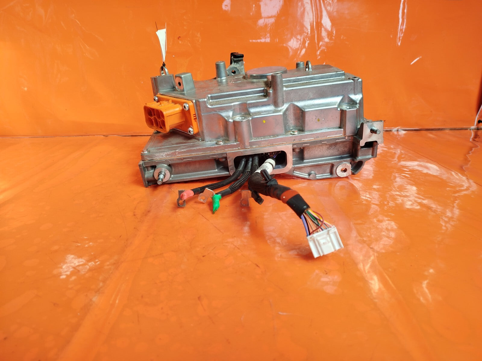 ebay-src:https://i.ebayimg.com/00/s/mtiwmfgxnjaw/z/fyaaaoswsvdn2x3n/$_57.jpg