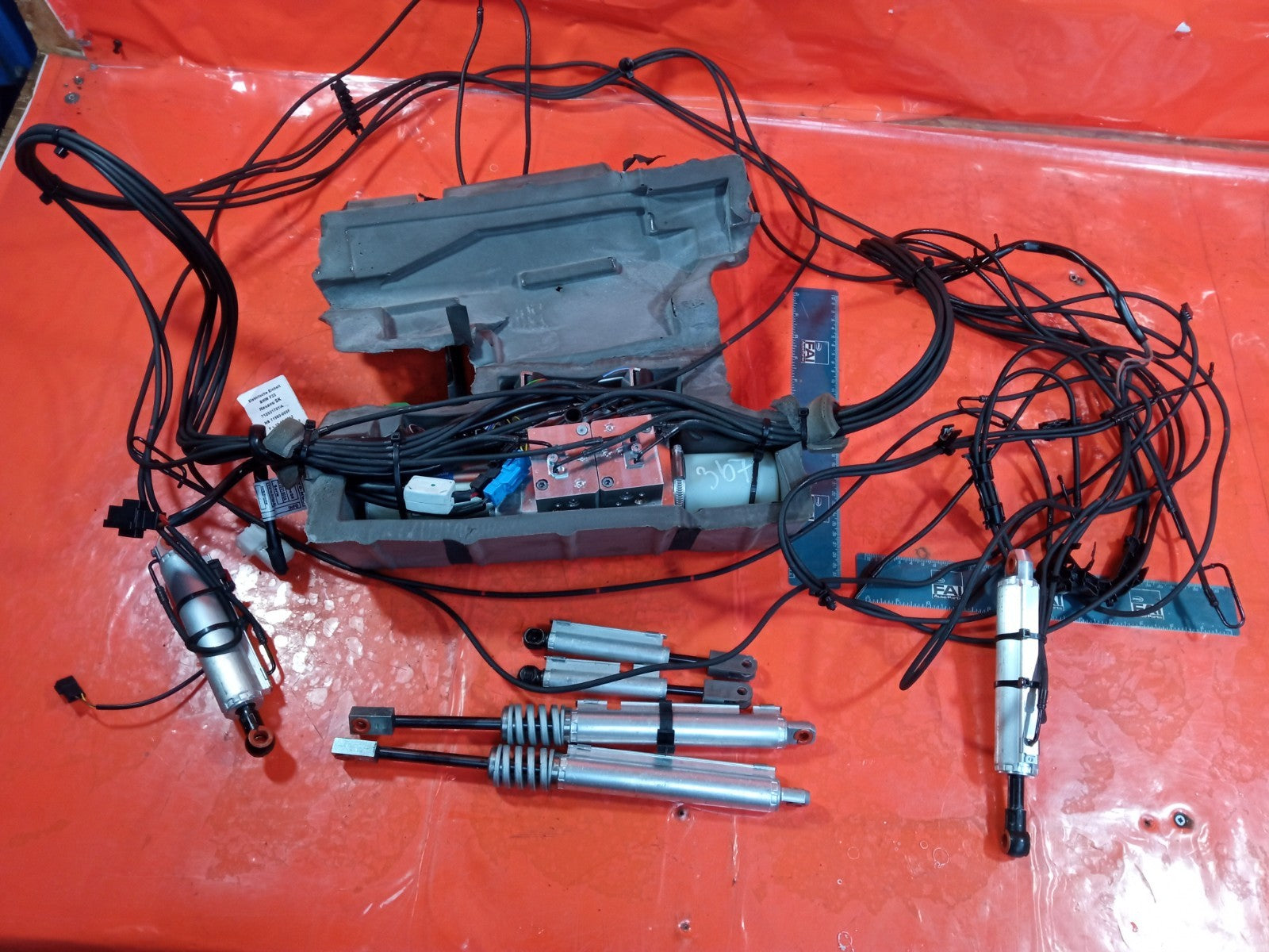 ✅BMW F33 420D 2.0 Diesel 2015 Convertible Hydraulic Roof Pump 712021701 7344440 - Image 10