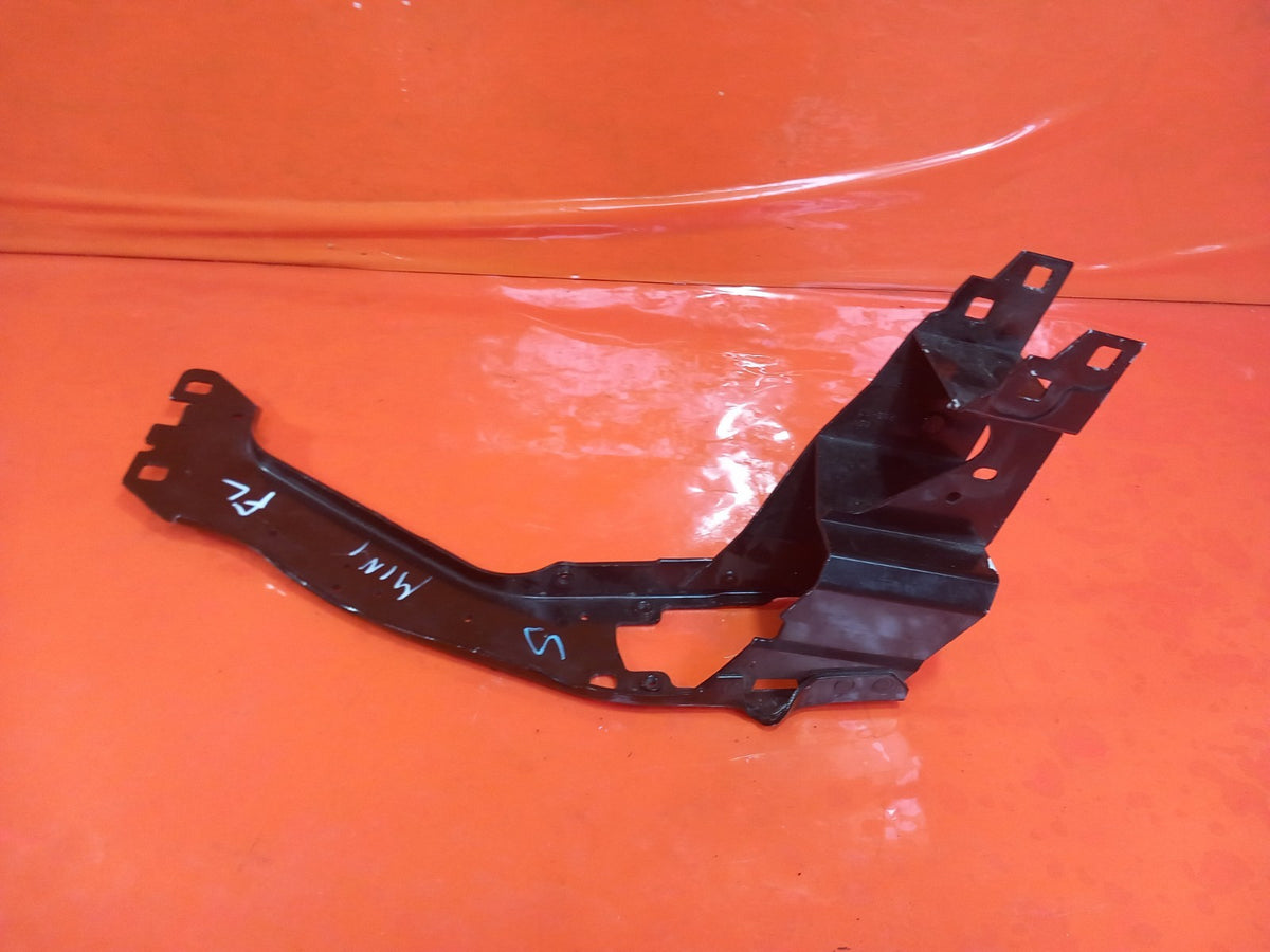 Mini Cooper 1.5 Diesel 2017 Front Right Headlight Support 7307874 Warranty A034 - Image 5