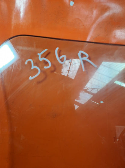 ✅FORD TRANSIT COURIER 1.5 DIESEL 2024 FRONT RIGHT DOOR WINDOW GLASS R2X6V21410A - Image 8