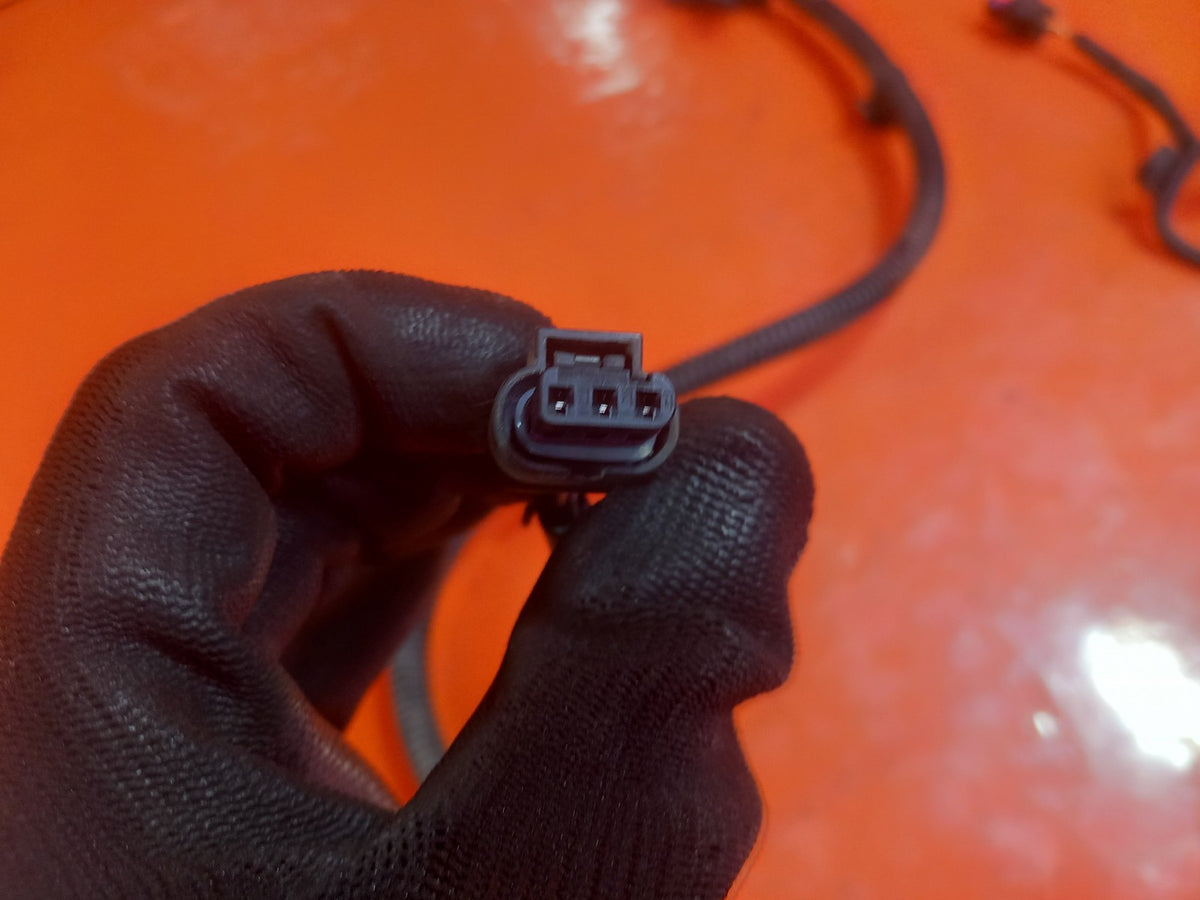 ebay-src:https://i.ebayimg.com/00/s/mtiwmfgxnjaw/z/~w8aaeswuavqs2ma/$_57.jpg