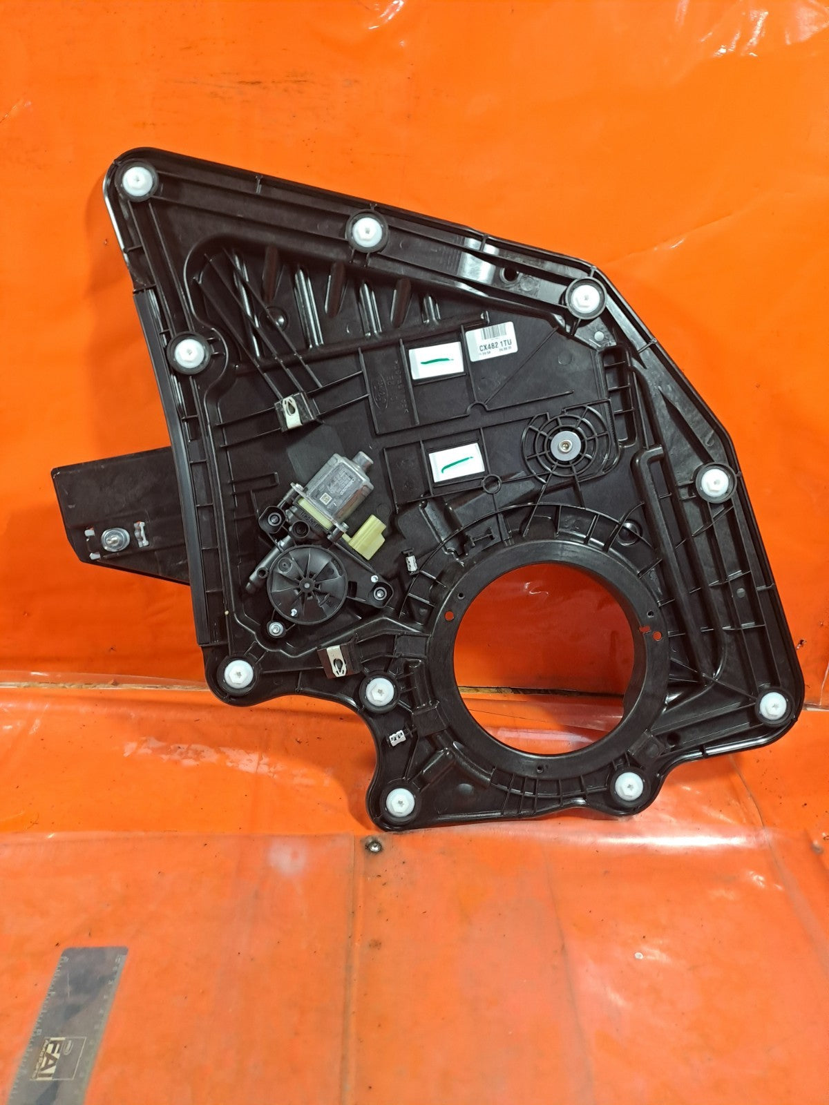 ✅FORD KUGA ST-LINE 2.5 PETROL 2025 REAR RIGHT DOOR WINDOW REGULATOR 0130822090 - Image 8