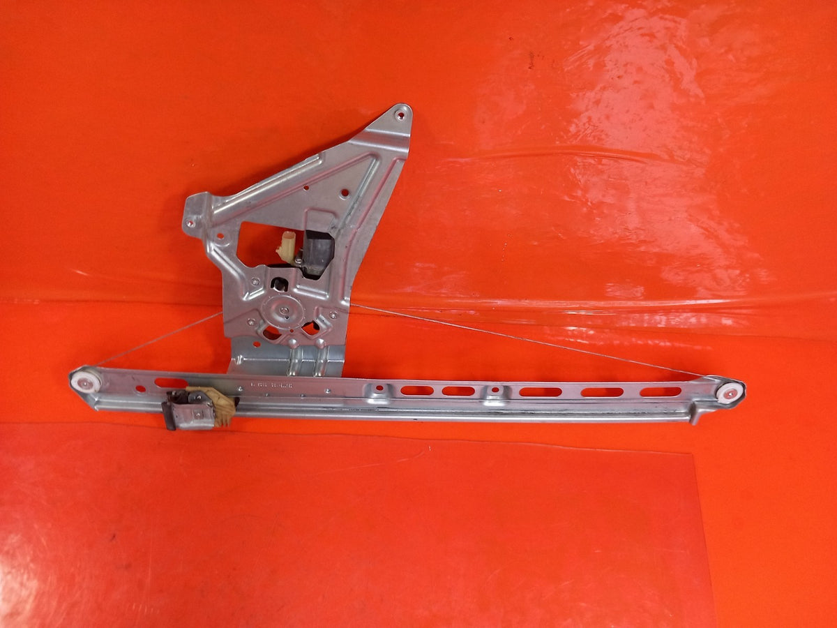 ebay-src:https://i.ebayimg.com/00/s/mtiwmfgxnjaw/z/8-eaaesw7-lqesfw/$_57.jpg