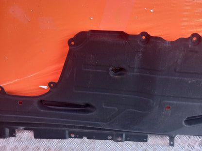 Land Rover Defender L663 3.0 Diesel 2025 Floor Pan Splash Shield Right Side A396 - Image 11
